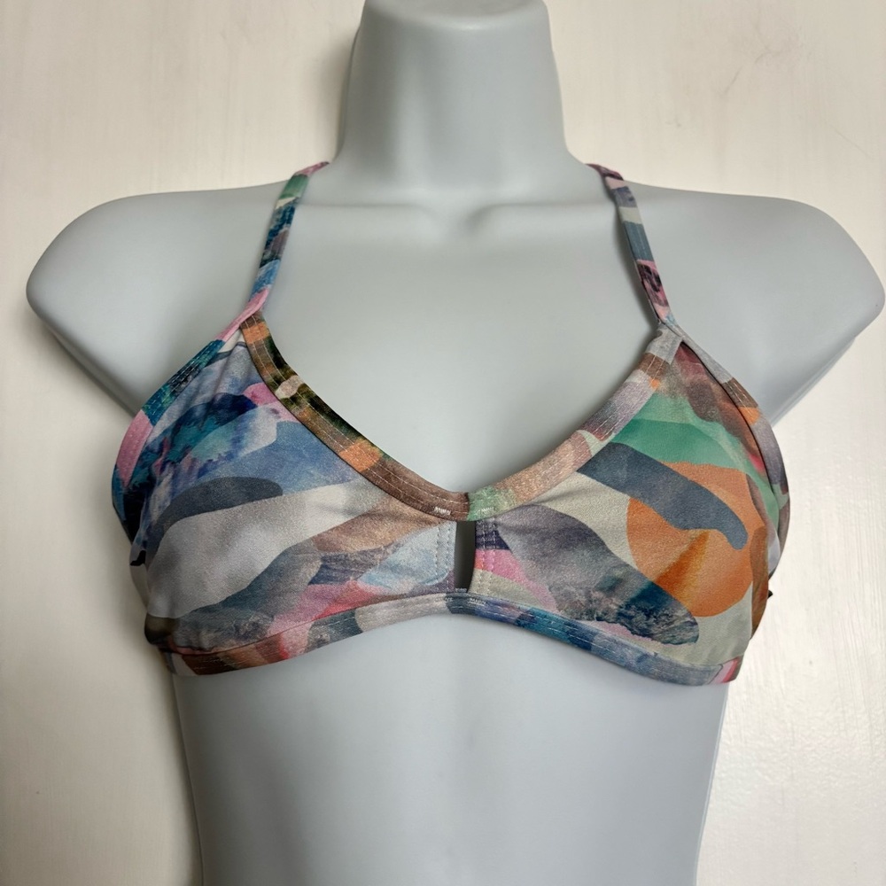 Jolyn Clothing Vent Print Bikini Top Size Medium Tie Back Straps Water Sports